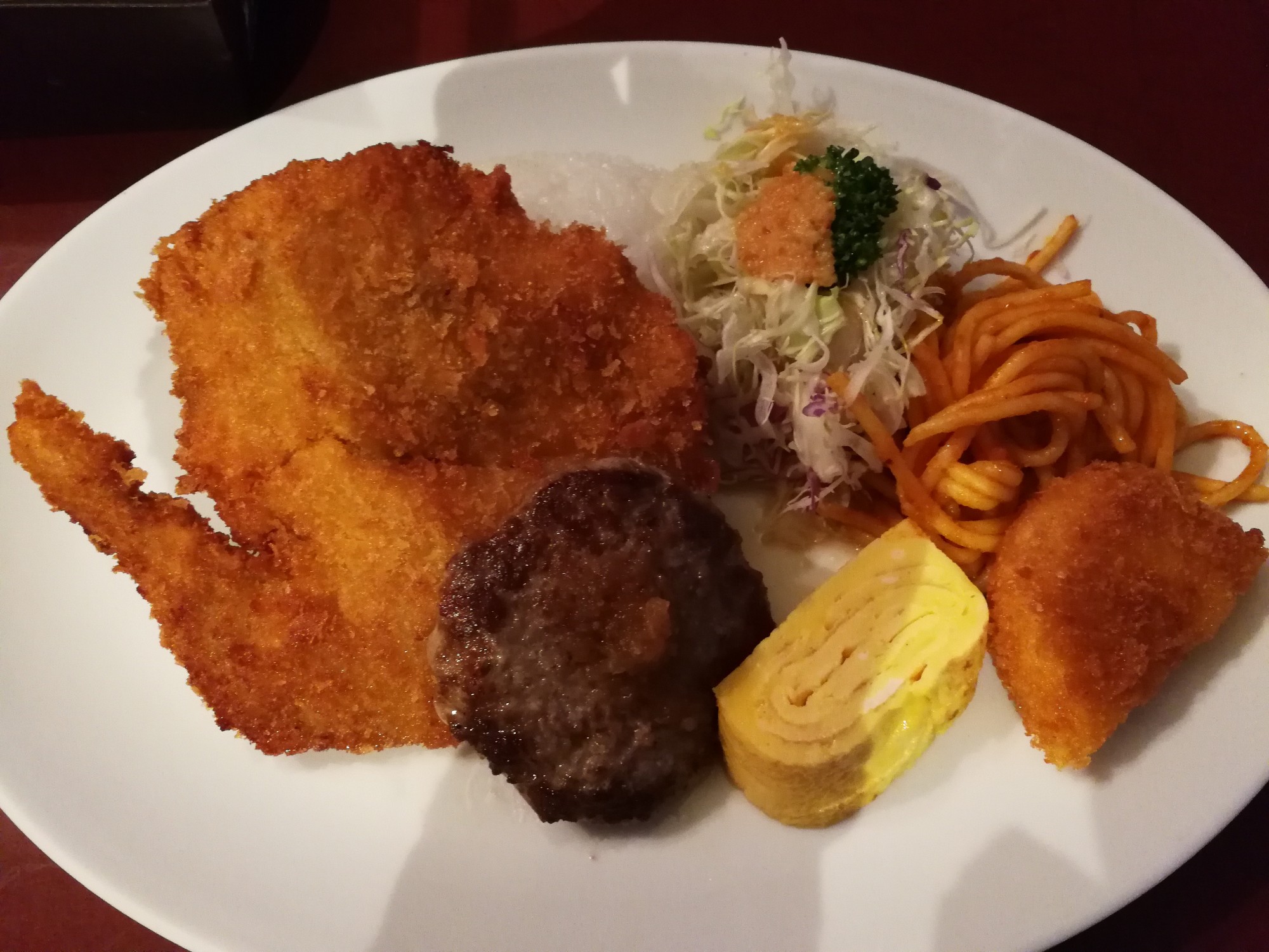 ちゅら海水族館の帰りに本部町のドライブインレストラン ハワイで晩ごはん食べた ウリ Okinawa